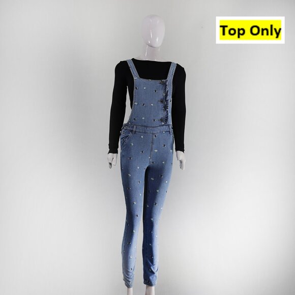 Trendy H&M Black Tee with Sparkle Detail, Perfect Casual Chic - Picture 1 of 5